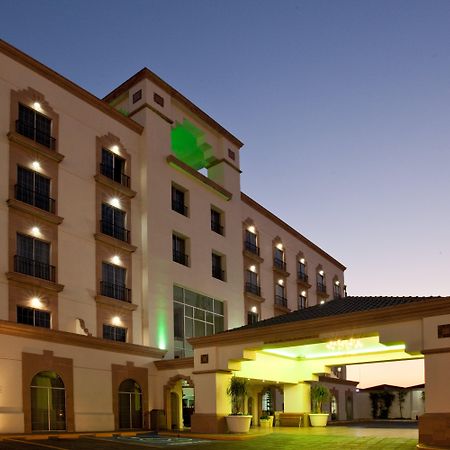 Holiday Inn Leon By Ihg מראה חיצוני תמונה