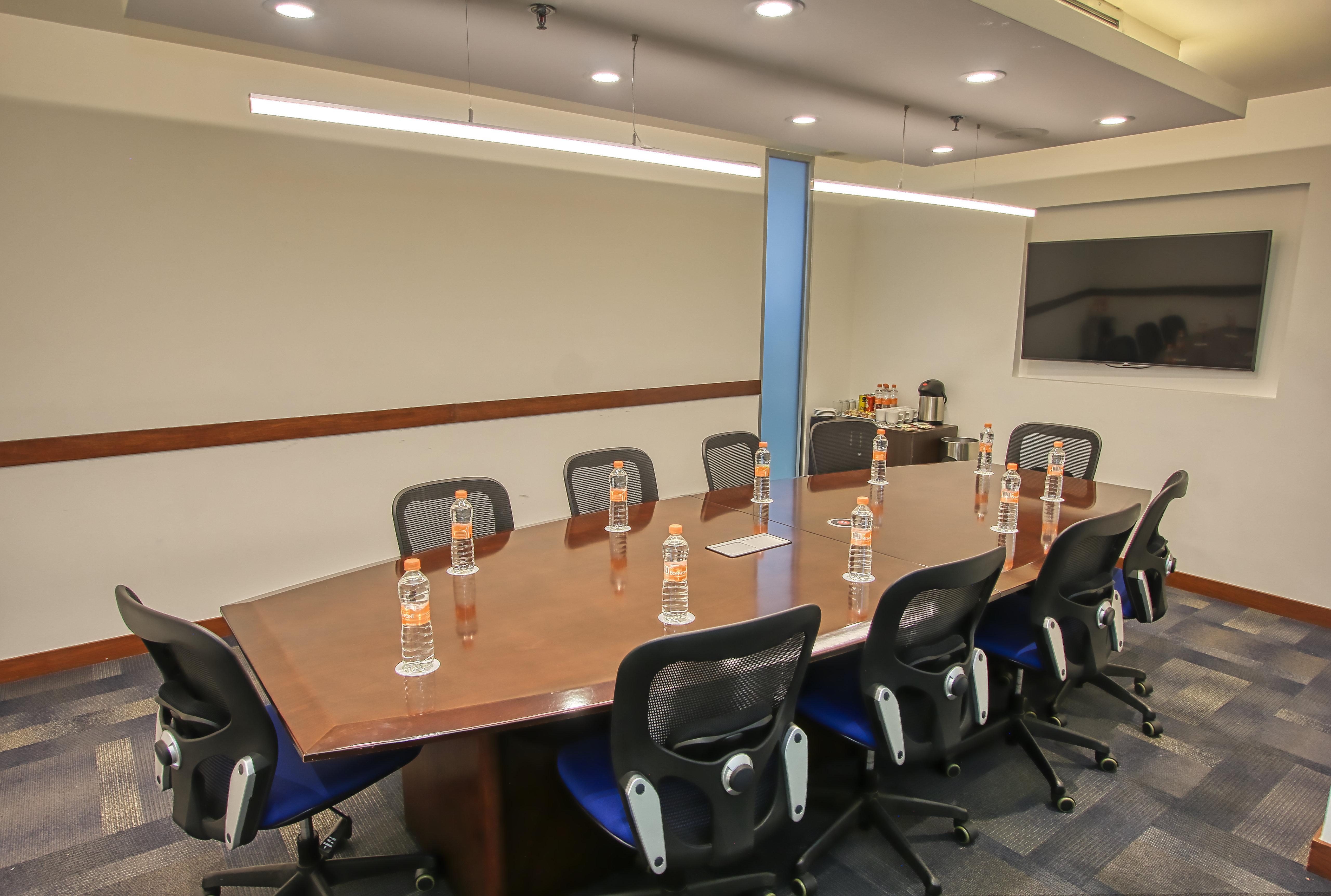 Holiday Inn Leon By Ihg מראה חיצוני תמונה