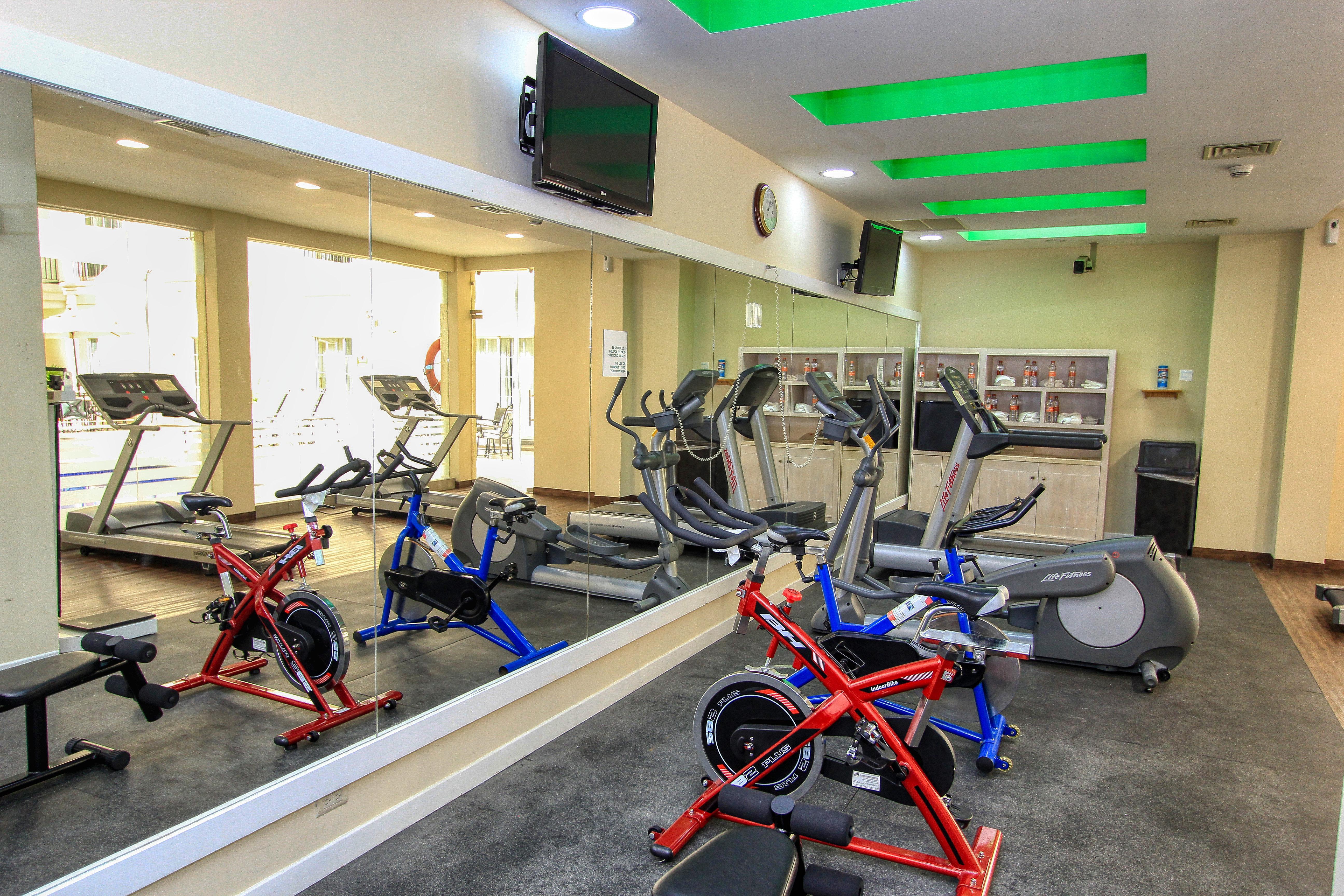 Holiday Inn Leon By Ihg מראה חיצוני תמונה
