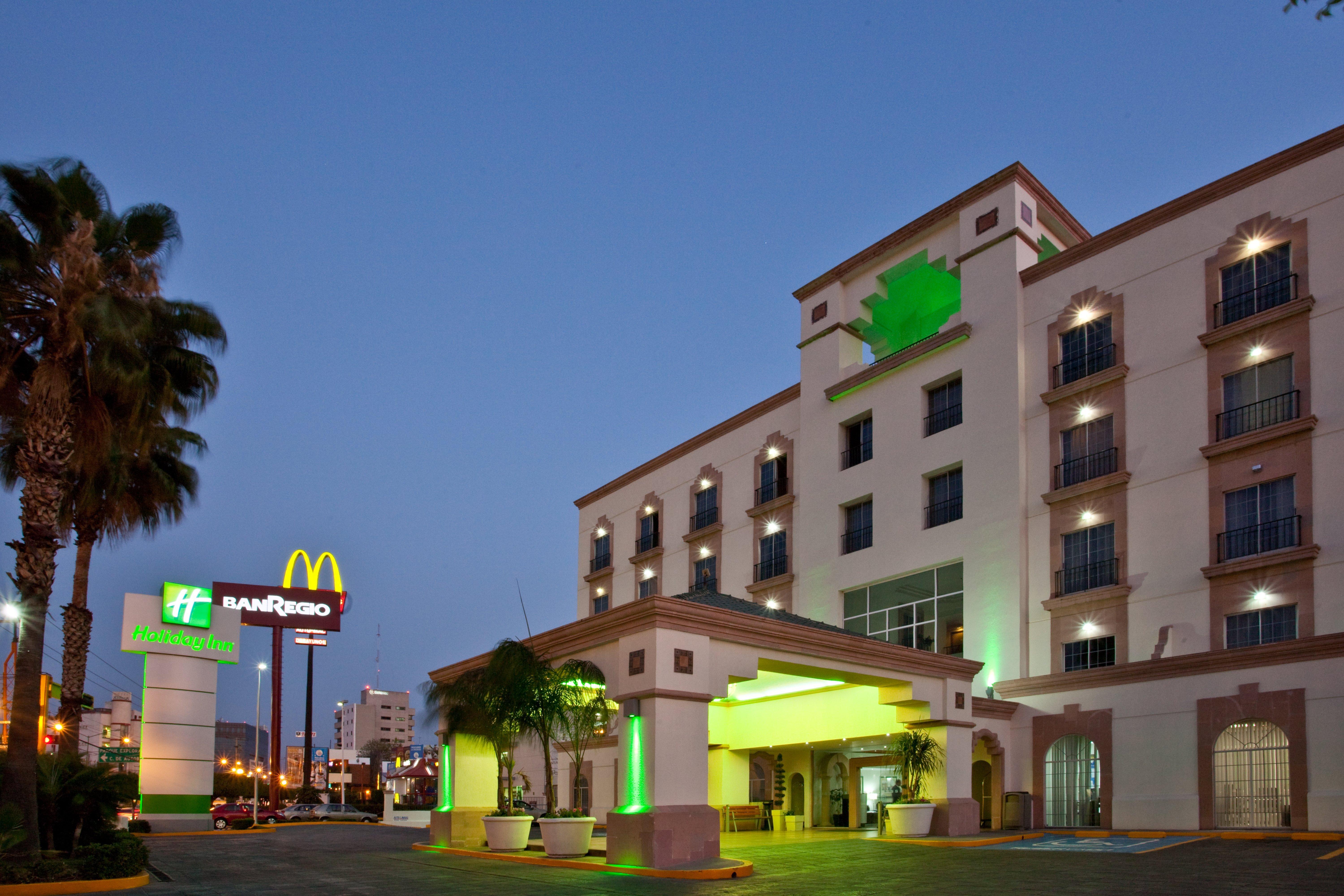 Holiday Inn Leon By Ihg מראה חיצוני תמונה