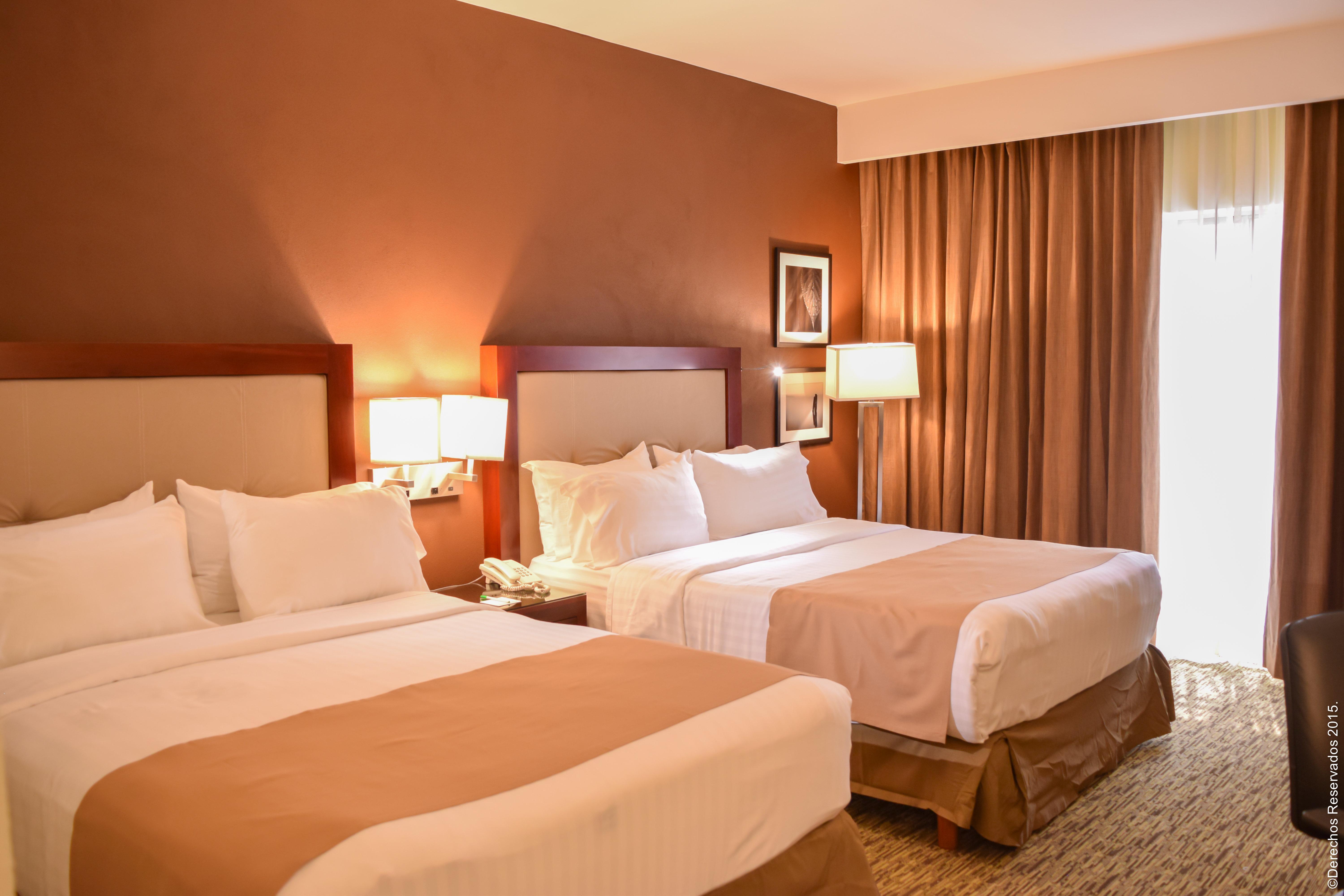 Holiday Inn Leon By Ihg מראה חיצוני תמונה