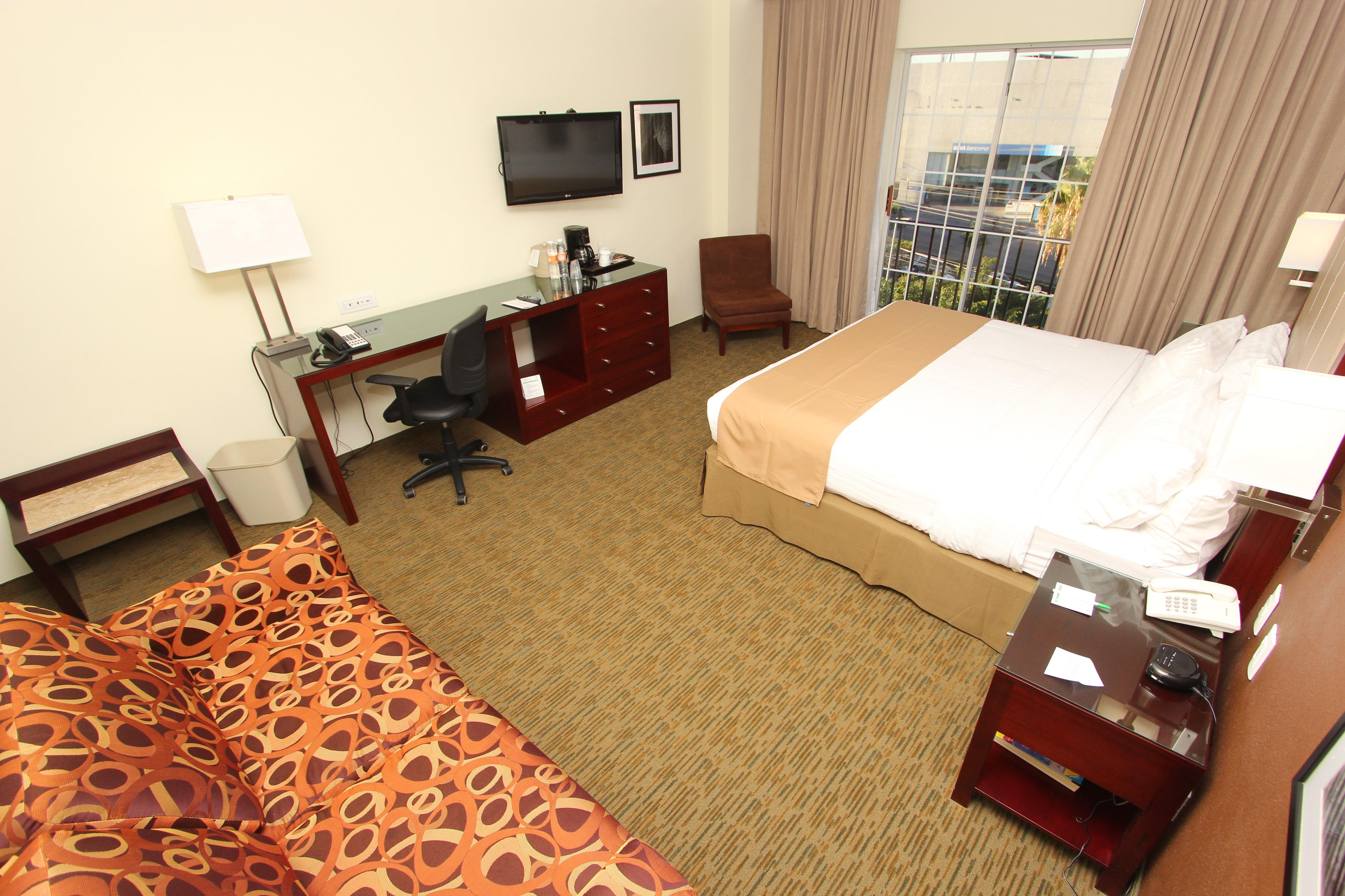 Holiday Inn Leon By Ihg מראה חיצוני תמונה